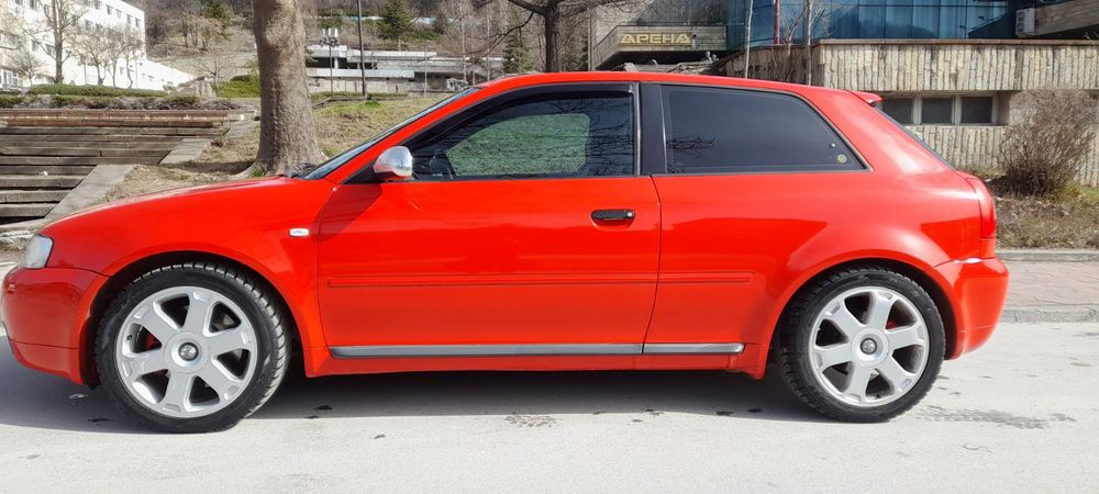 Audi S3 quattro 1.8T