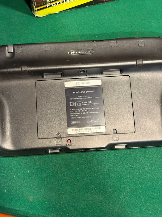 Vand consola Nintendo Wii U 32GB varianta japoneza complet in cutie Fortissimo Edition / Genei Ibun Roku #FE + alimentatoare EU + joc
