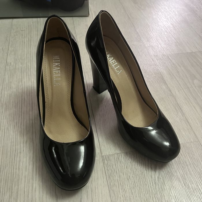 Туфли 2000 тг