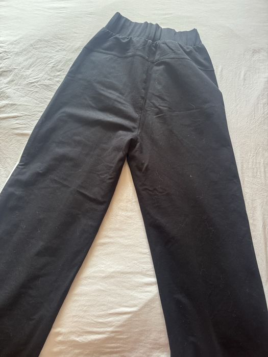 Комплект Junona горнище на анцуг + долнището към него