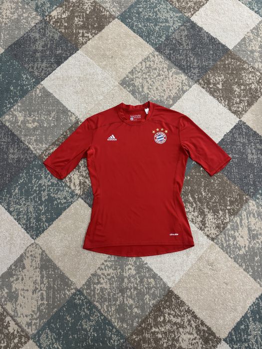 Мъжка тениска Adidas TECHFIT - Bayern Munchen