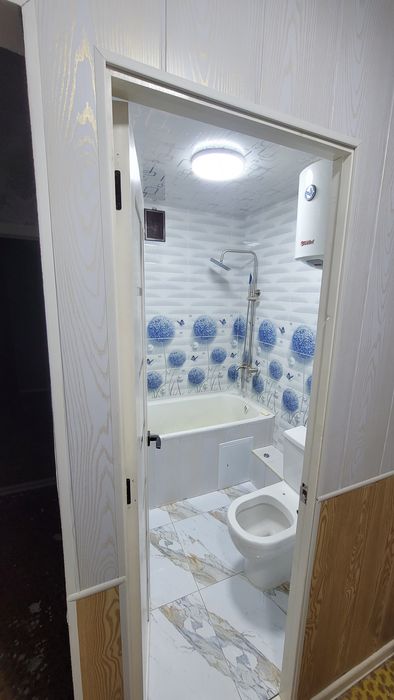 Квартира сотилади кувасой шахар 132 а 44 хонадон стадион олдида