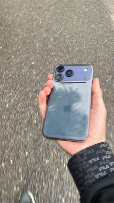 iPhone 17 pro в корпусе Xr 256gb/100%