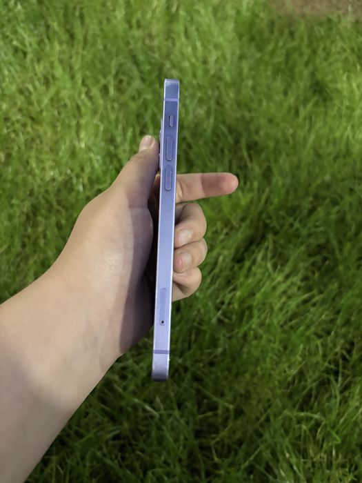 Iphone 12 ideal holatda