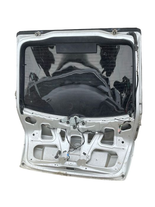 Haion Portbagaj Cu Defecte Skoda Octavia 1Z3 2004 - 2013 Sedan/Berlina