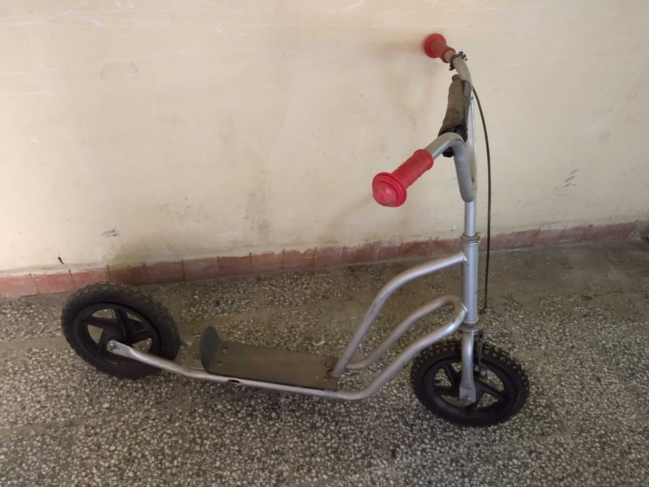 Продавам тротинетка