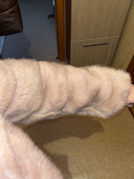 Продам норковуб шубу