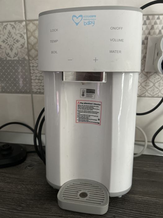 Aparat pentru incalzit apa lapte praf