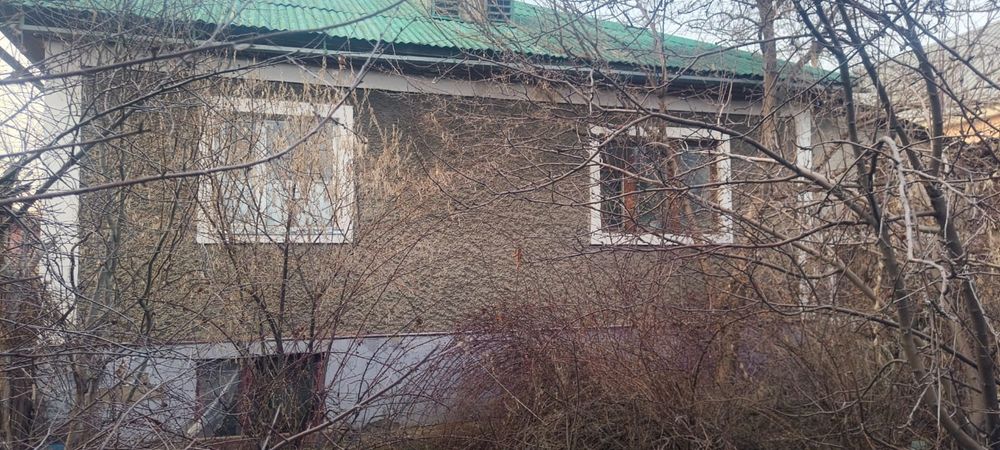 Продам дома срочно