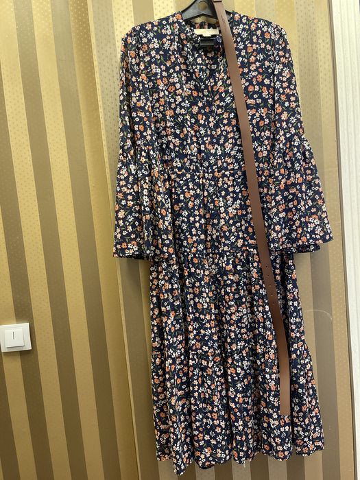 Продам платье, ношеное 1 раз