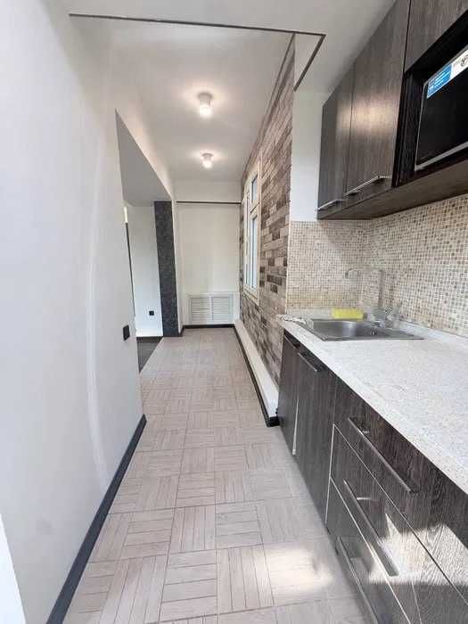 3-комнатная 70 м² студия на Ц-7 возле метро Космонавтов`