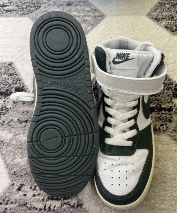 Adidasi baieti   Nike Court Borough Mid 2  marimea 37,5
