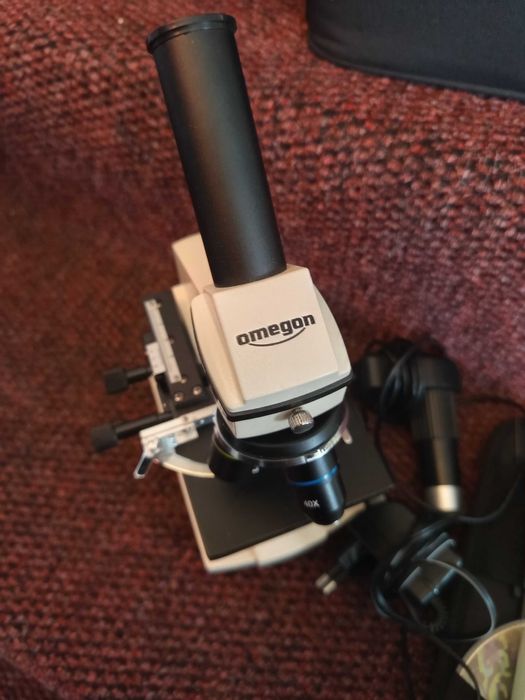 Microscop omegon