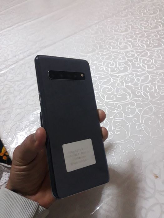 Samsung Galaxy S 10 5G ideal tiniq