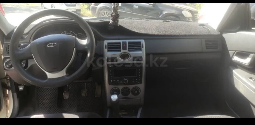 Продам машину ваз 2170