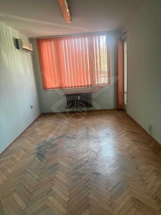 Дава се под наем Офис в Пловдив, Център - 65 кв.м за 448.8 € - Снимка #4