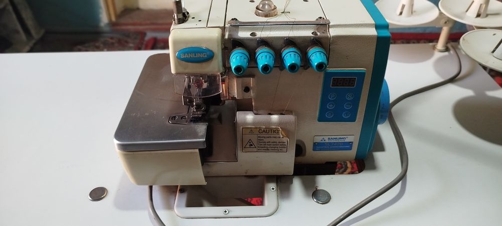 Averlo tikuv moshinasi sotiladi