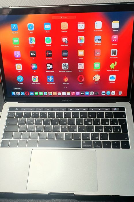 Macbook Pro 13", ноутбук