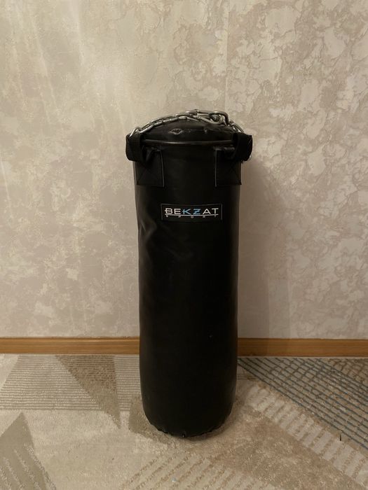 Спортивная груша для бокса