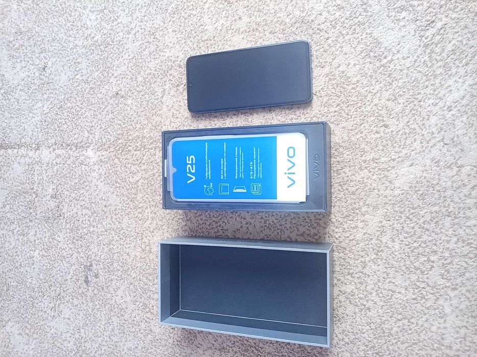 VIVO V25 8+8/256 gb