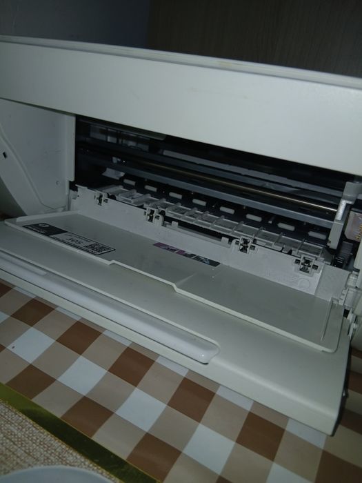 Продам принтер со сканером