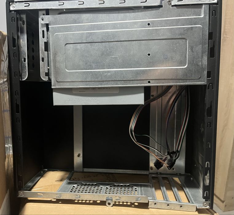 Carcasa mITX mATX SFF Delux M192/ Inter-Tech S-331