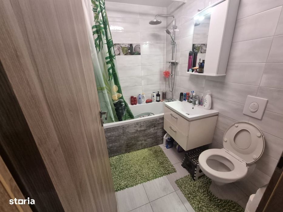 Apartament 3 camere,79 mp,2 băi,garaj,boxă,Deva-ultracentral
