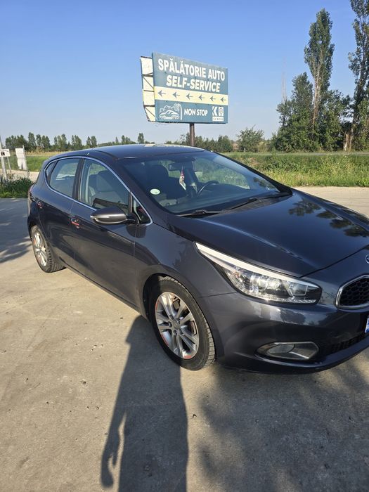 Kia ceed 2013 1.6 crdi
