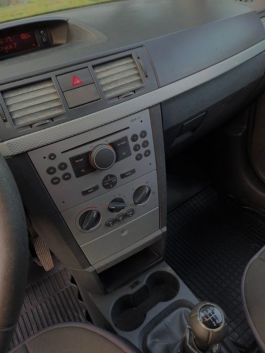 Opel Meriva 1.6 benzina