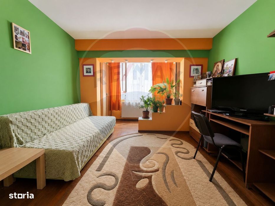 Apartament cu 3 camere de vanzare Casa de Cultura Constanta — fotografia 3
