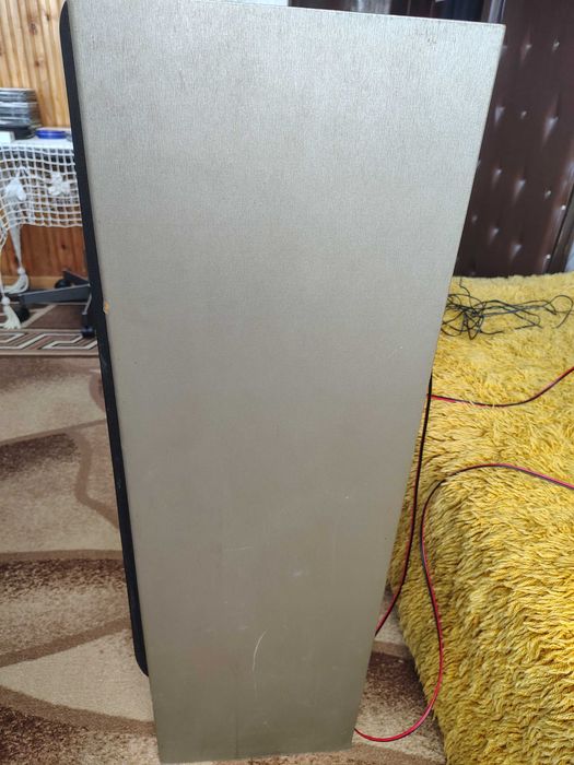 Продавам подови тонколони Jamo FC 6000
