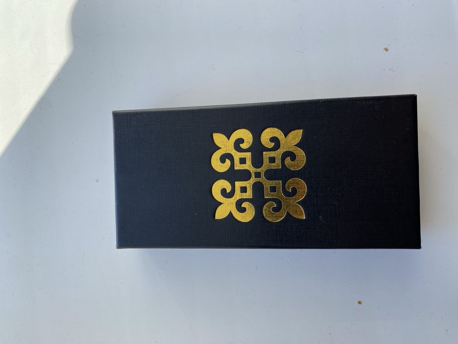 Продам новые часы кварцевый