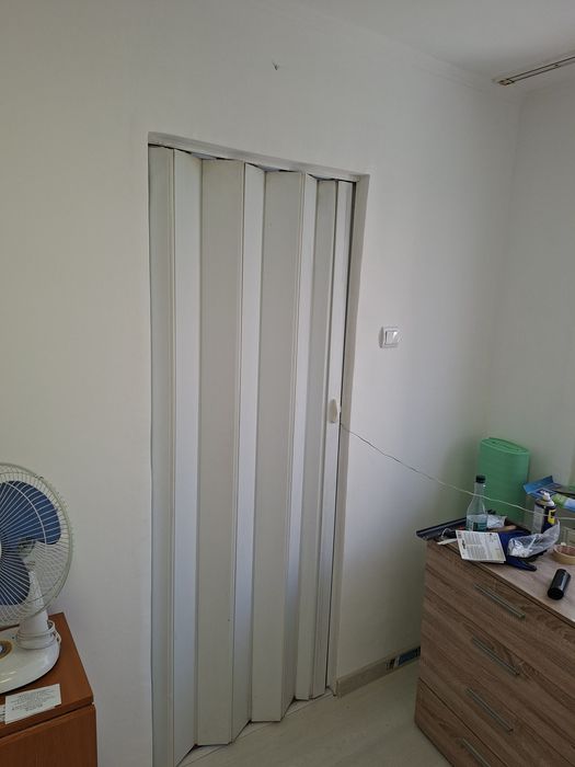 Vand garsoniera confort  2 etaj 7/10