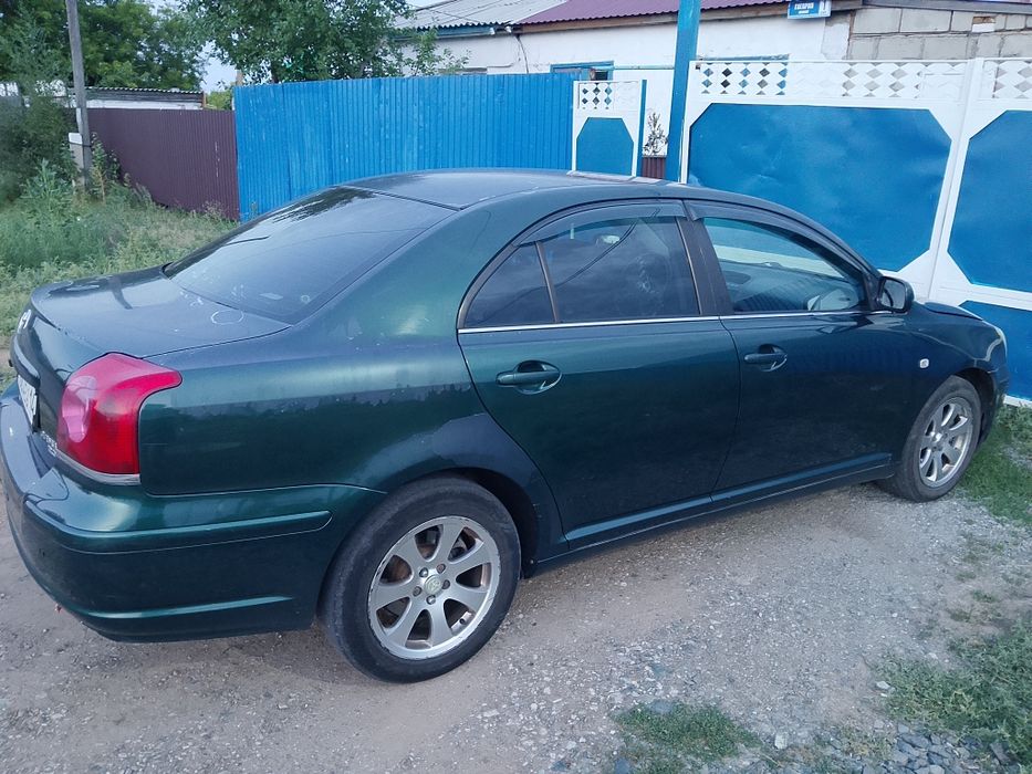 Продам Тойота авенсис