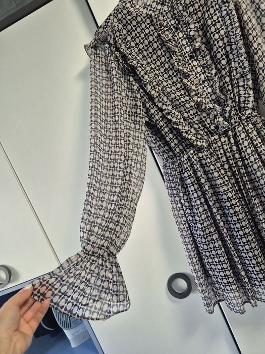 Елегантна рокля S размер