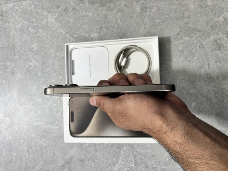 iPhone 15 Pro Max 256GB Natural Titanium