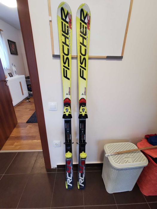 FISCHER RC4 Карвинг Ски 175см. Worldcup Aircarbon Titanium