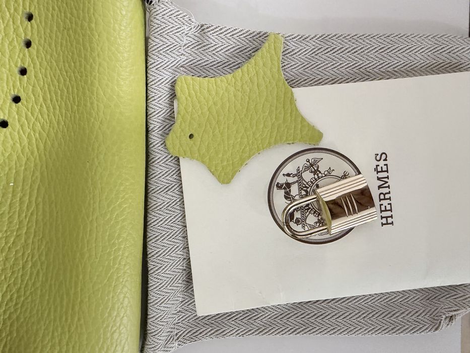 Geantă piele naturală verde lime, model Hermès Evelyne/Birkin, cu bareta