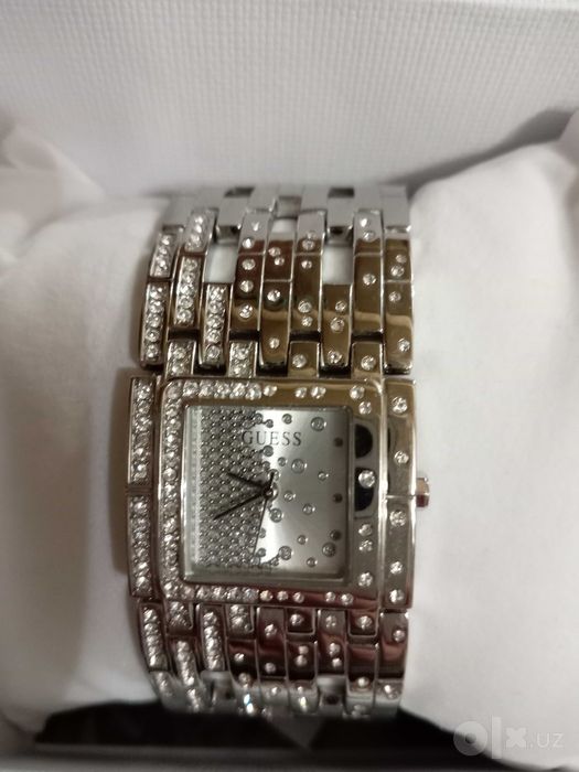 Продаются часы GUESS