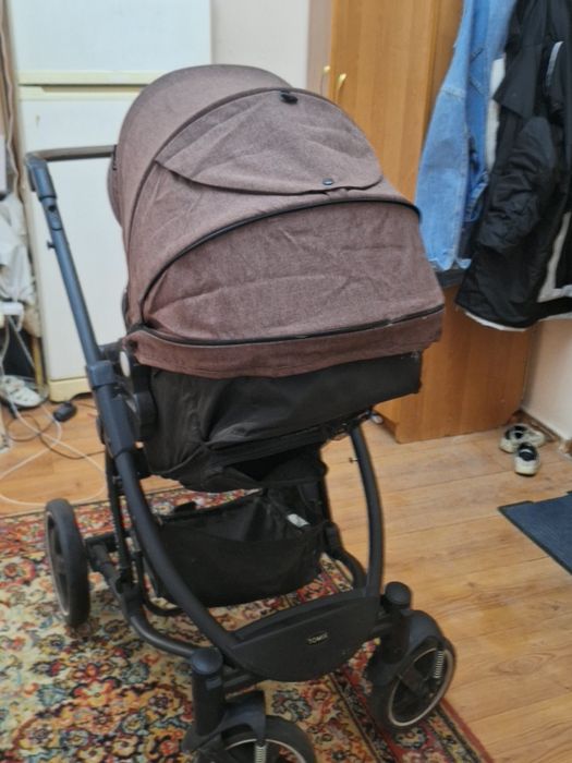 Продам коляску за 10.000