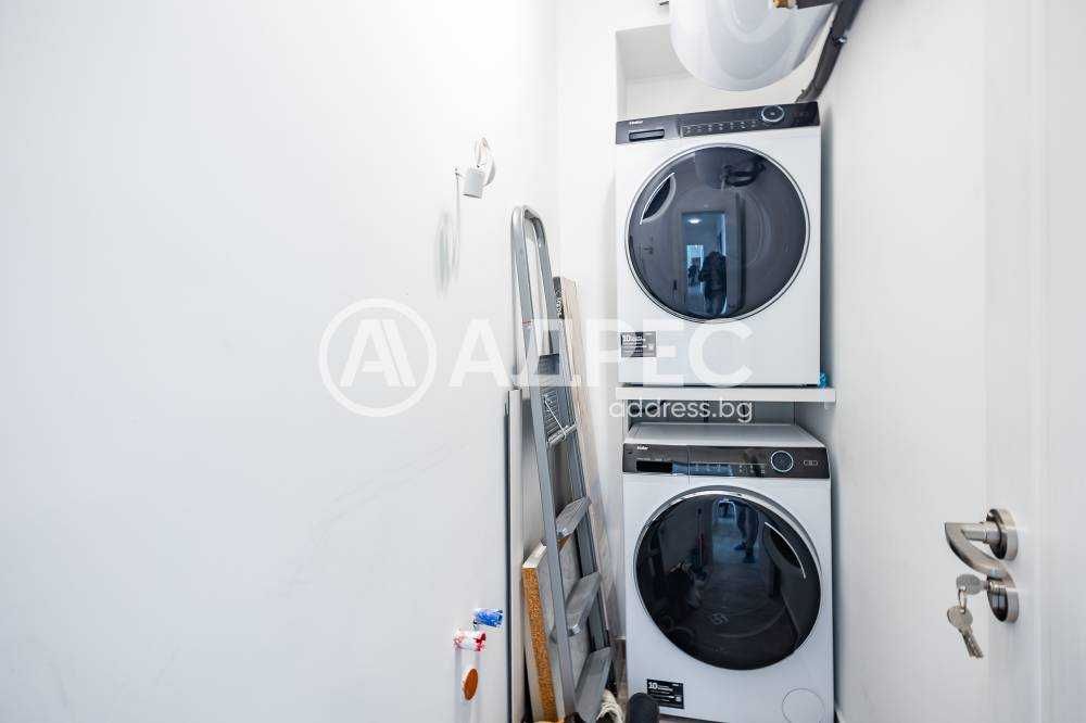 Само от АДРЕС! Тристаен апартамент, кв. Цветен квартал, гр. Варна