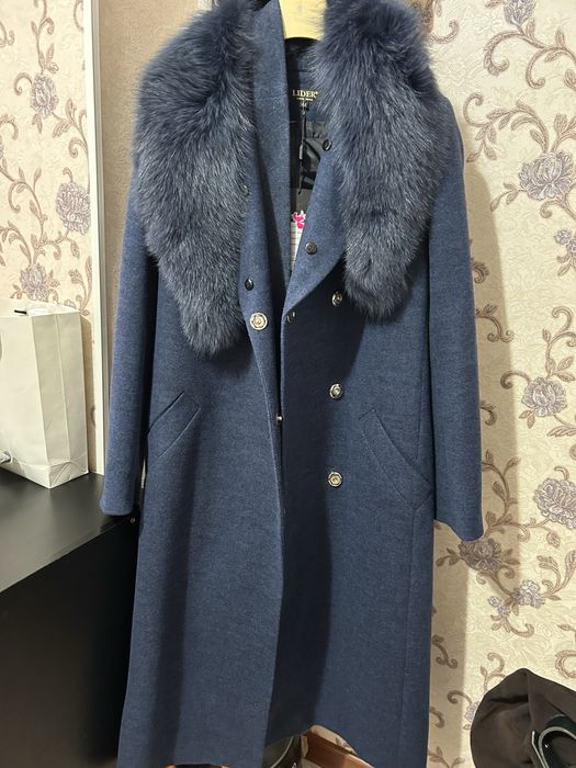 Зимнее шерстяное пальто