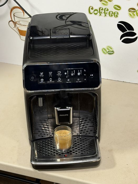 Кафемашина кафе автомат Philips EP3246 с гаранция