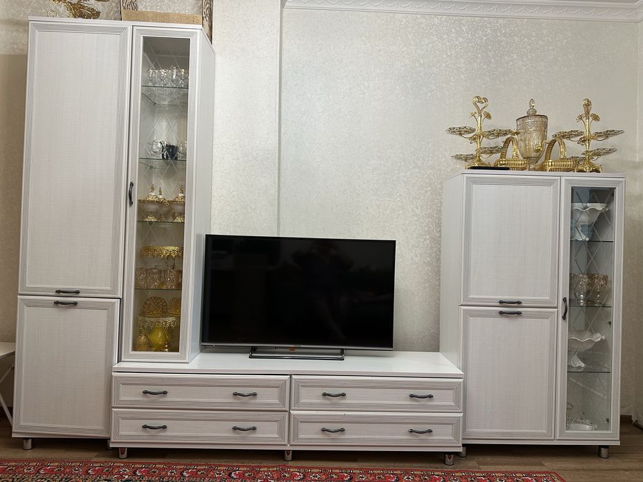 Шкаф для гостиный