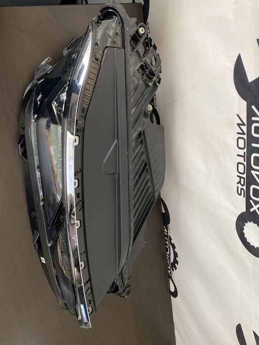 Far dreapta full led Vw Touareg de la 2018