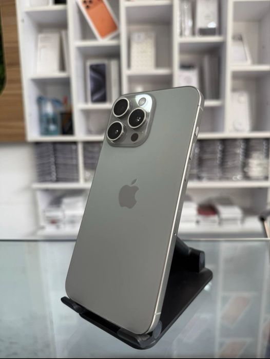 Iphone 15 pro max 7.200