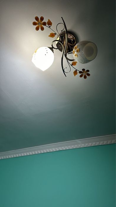 Лампочкаларымен бірге сатылады!!!