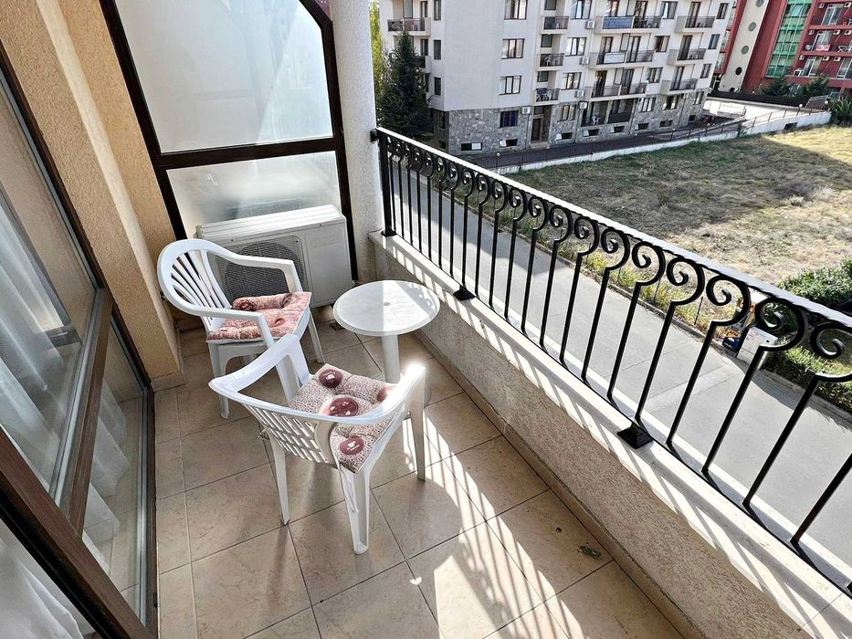 Продава се Едностаен апартамент в к.к. Слънчев бряг - 48 кв.м за 1000 €/кв.м - Снимка #8