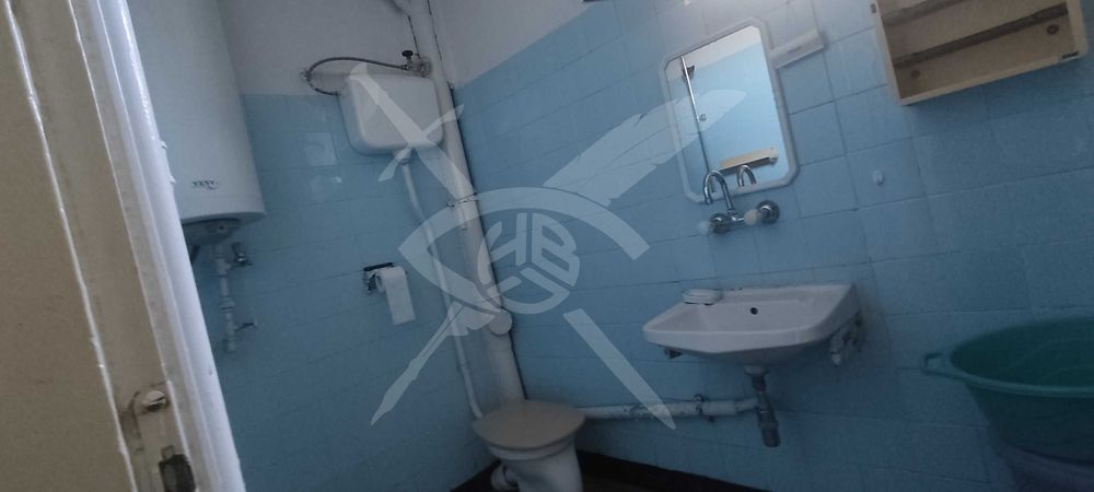 Продава се Двустаен апартамент в Пловдив, Център - 70 кв.м за 1693 €/кв.м - Снимка #6