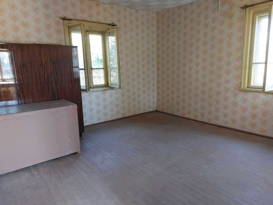 Продава се Къща в с. Сливовик, Област Монтана - 105 кв.м за 90 €/кв.м - Снимка #5